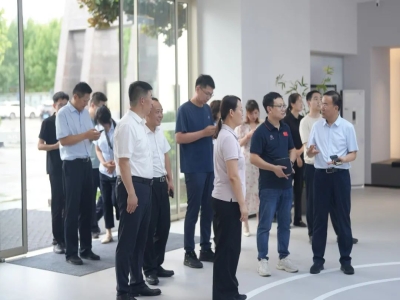 綠色建材產(chǎn)業(yè)鏈融鏈固鏈再發(fā)力！哈工大王代玉教授一行蒞臨天意機(jī)械、卓越精工考察調(diào)研